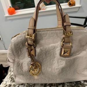Michael kors handbag